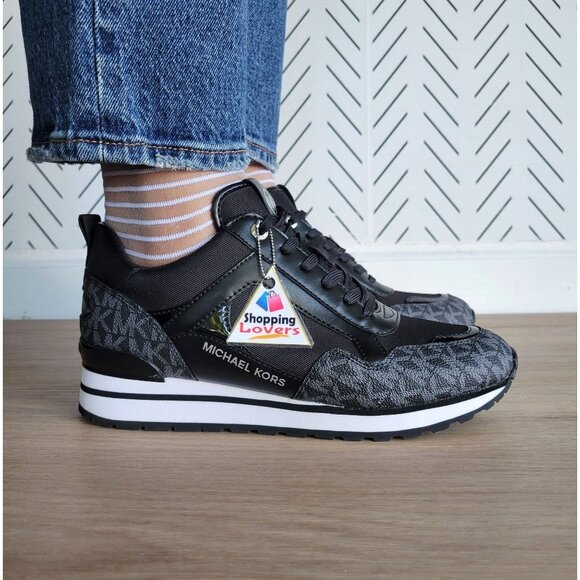 ❤️MICHAEL KORS WILMA Trainer Sneaker Sz 6 Women Black Monogram Fashion Lifestyle - Picture 2 of 9